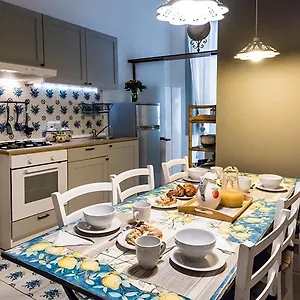 La Casa Napoletana - Ls Panzió Nápoly